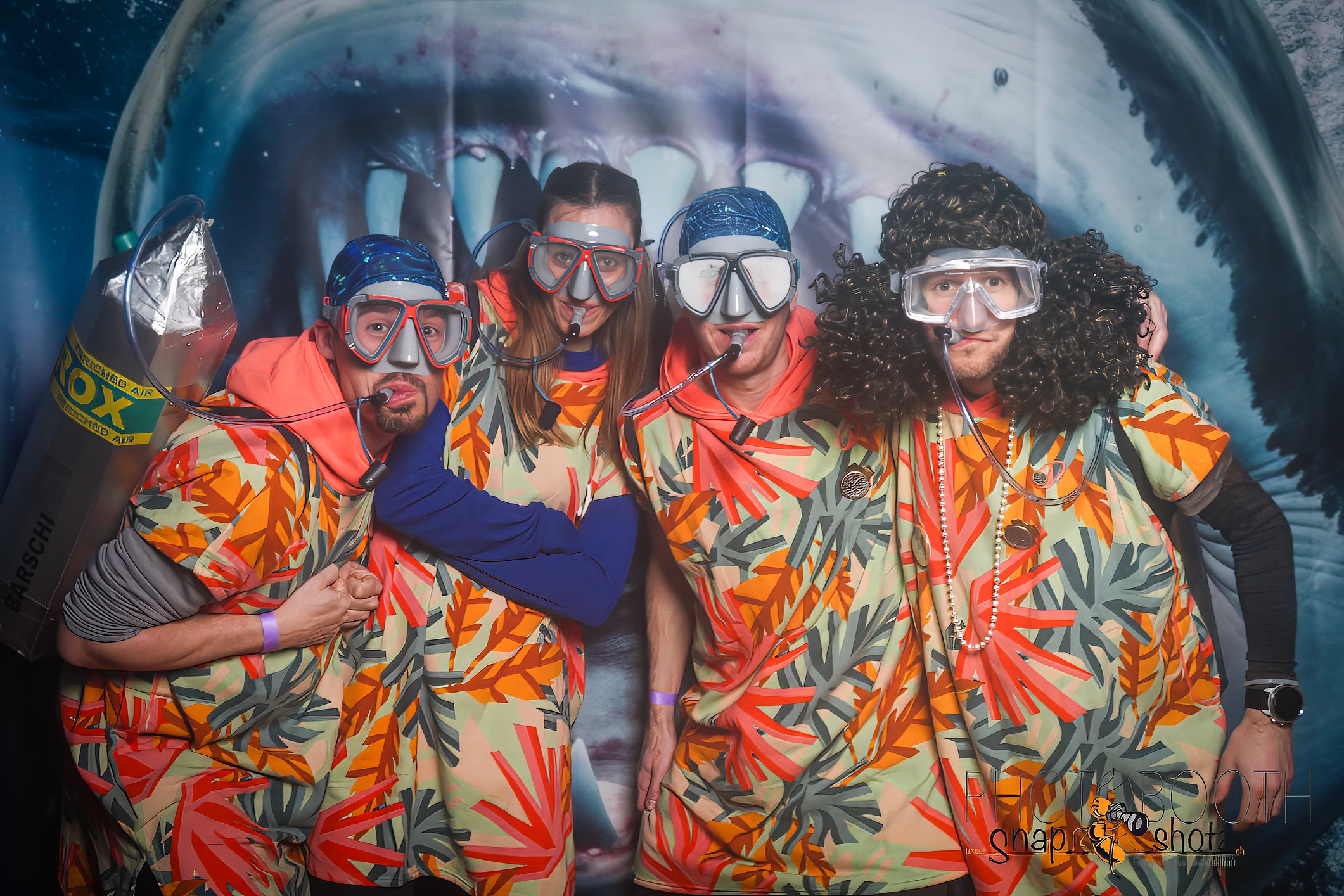 Featured image for “Maskenball”